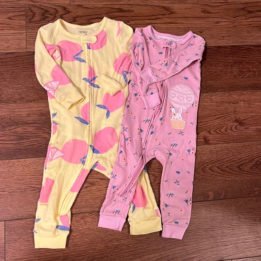Carters girls 18 month footless pjs